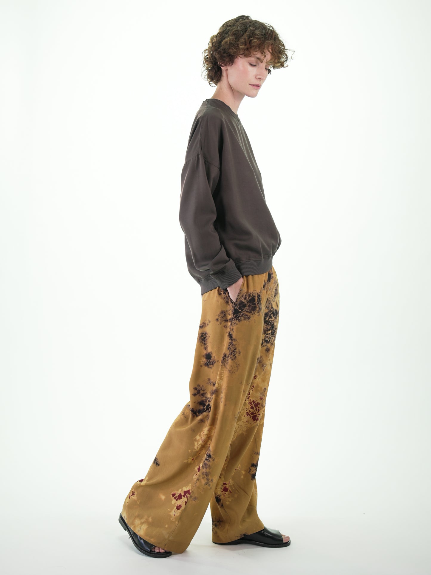 NOUS antwerp CHLOE TOP vintage overdye chocolate