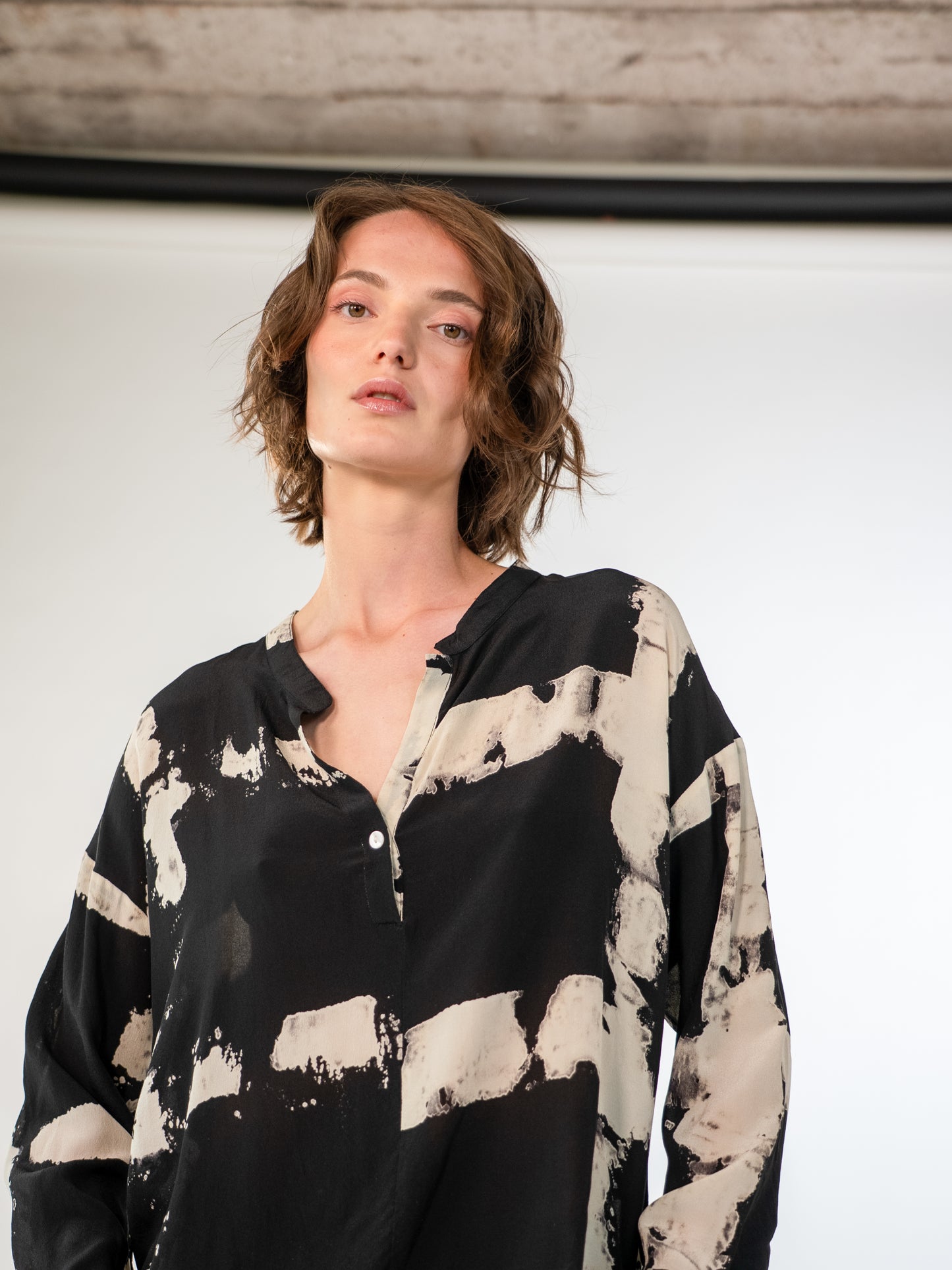 NOUS antwerp ABBIE BLOUSE blocks ecru