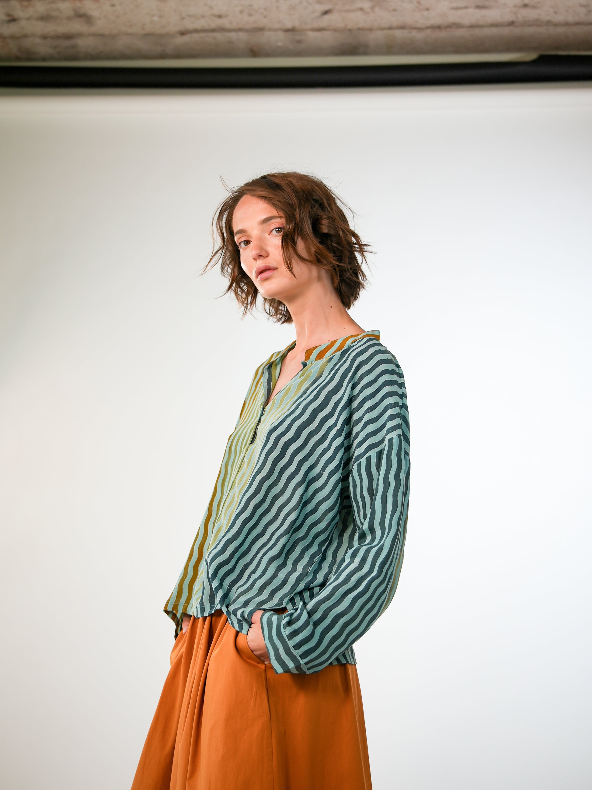 NOUS antwerp ABBIE BLOUSE river sage