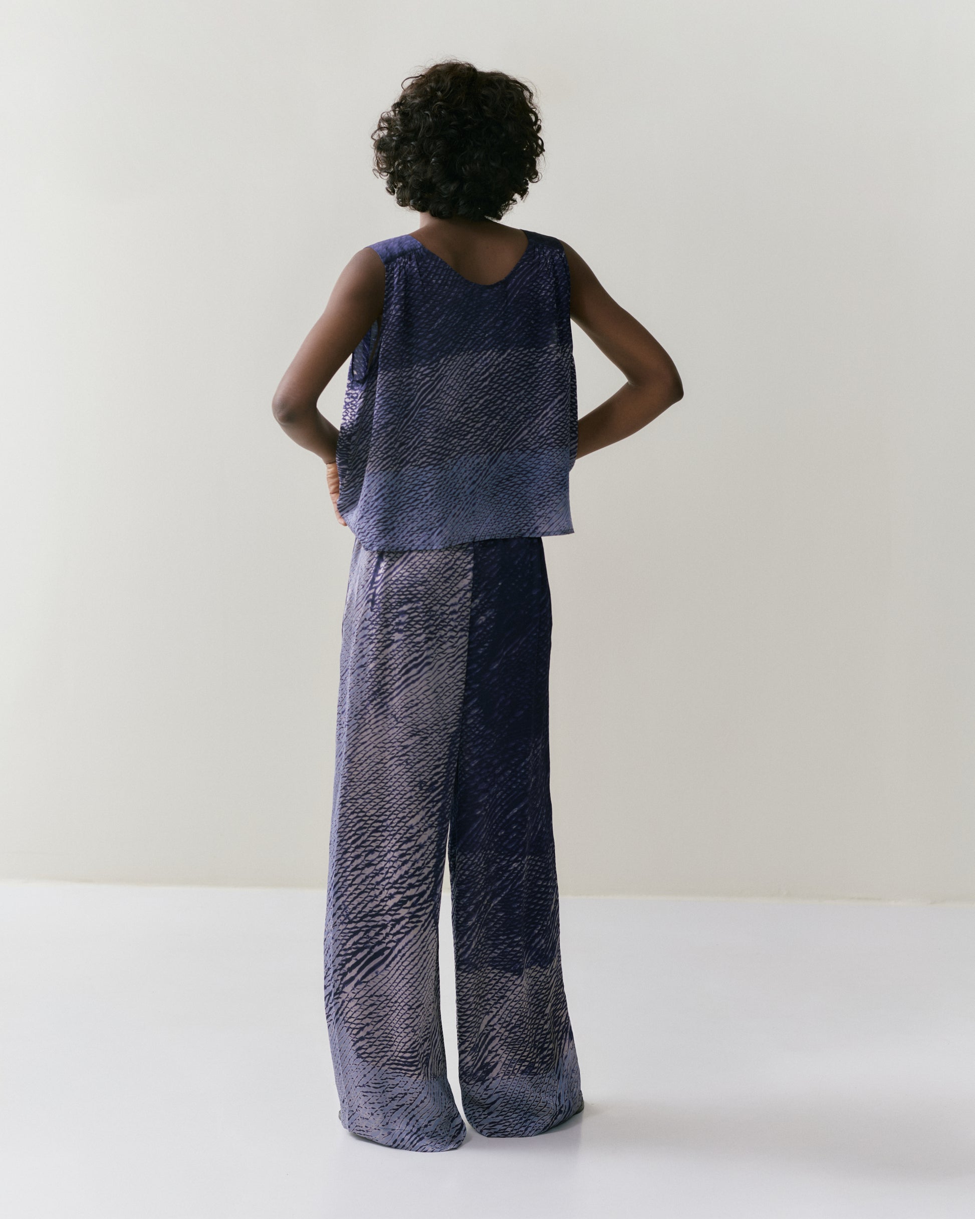 NOUS antwerp ARTO TOP twist navy
