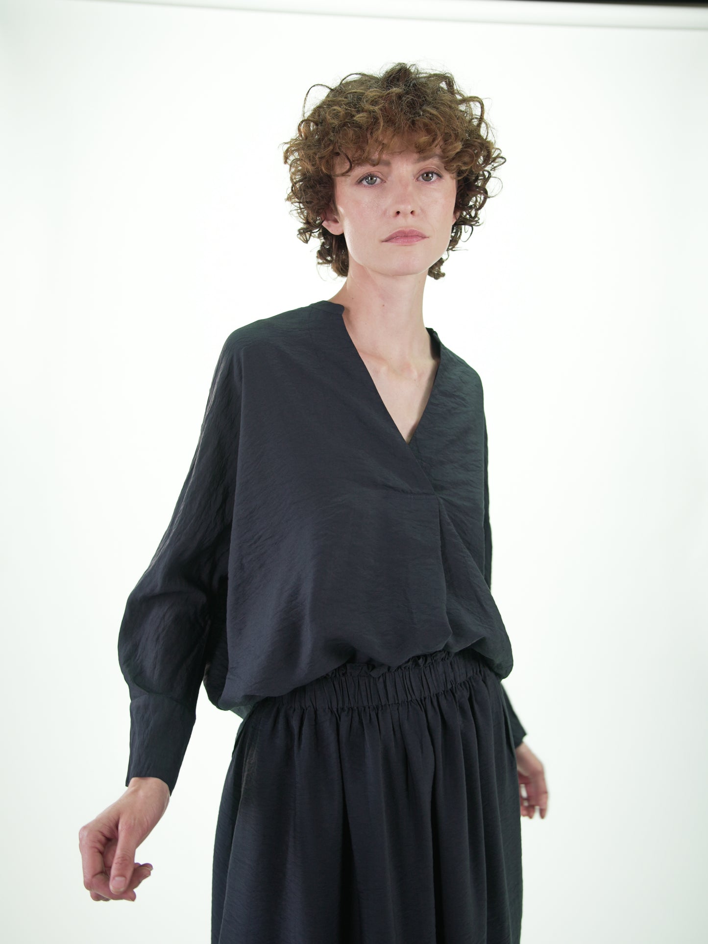 NOUS antwerp CARINA BLOUSE overdye carbon