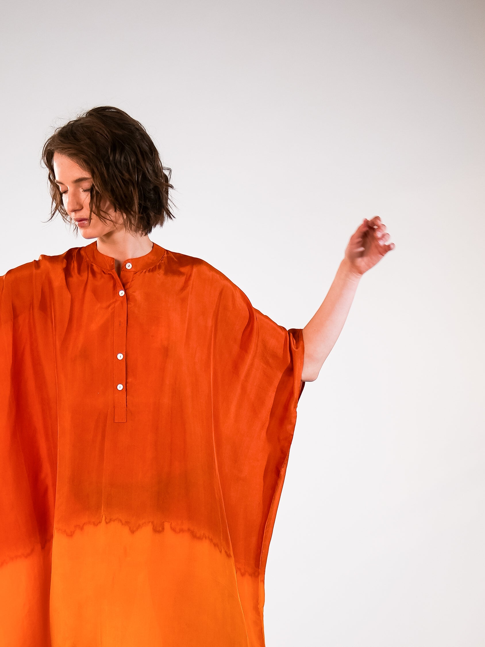 NOUS antwerp LORE silk KAFTAN degrade terra