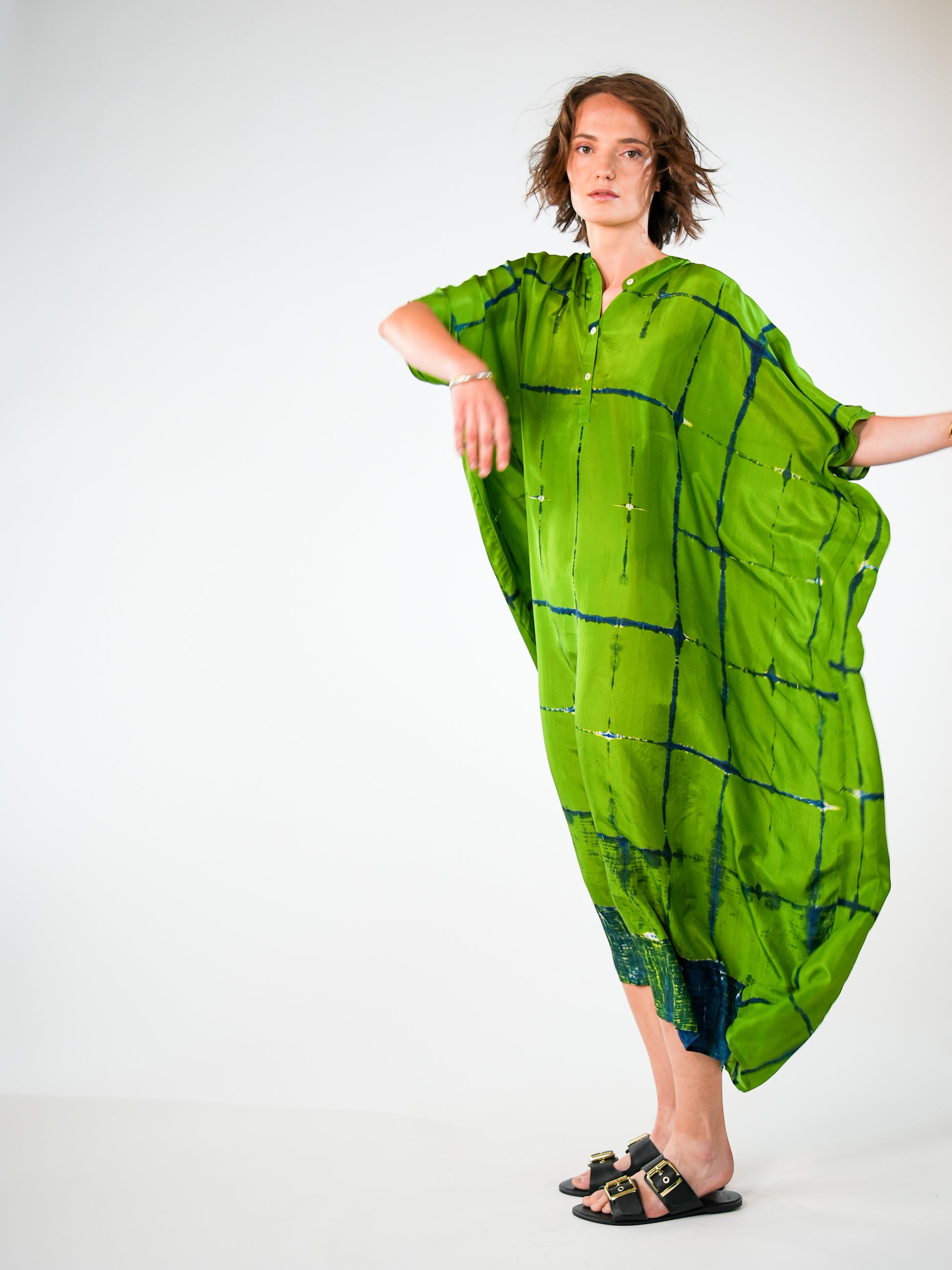 NOUS antwerp LORE silk KAFTAN ladder apple