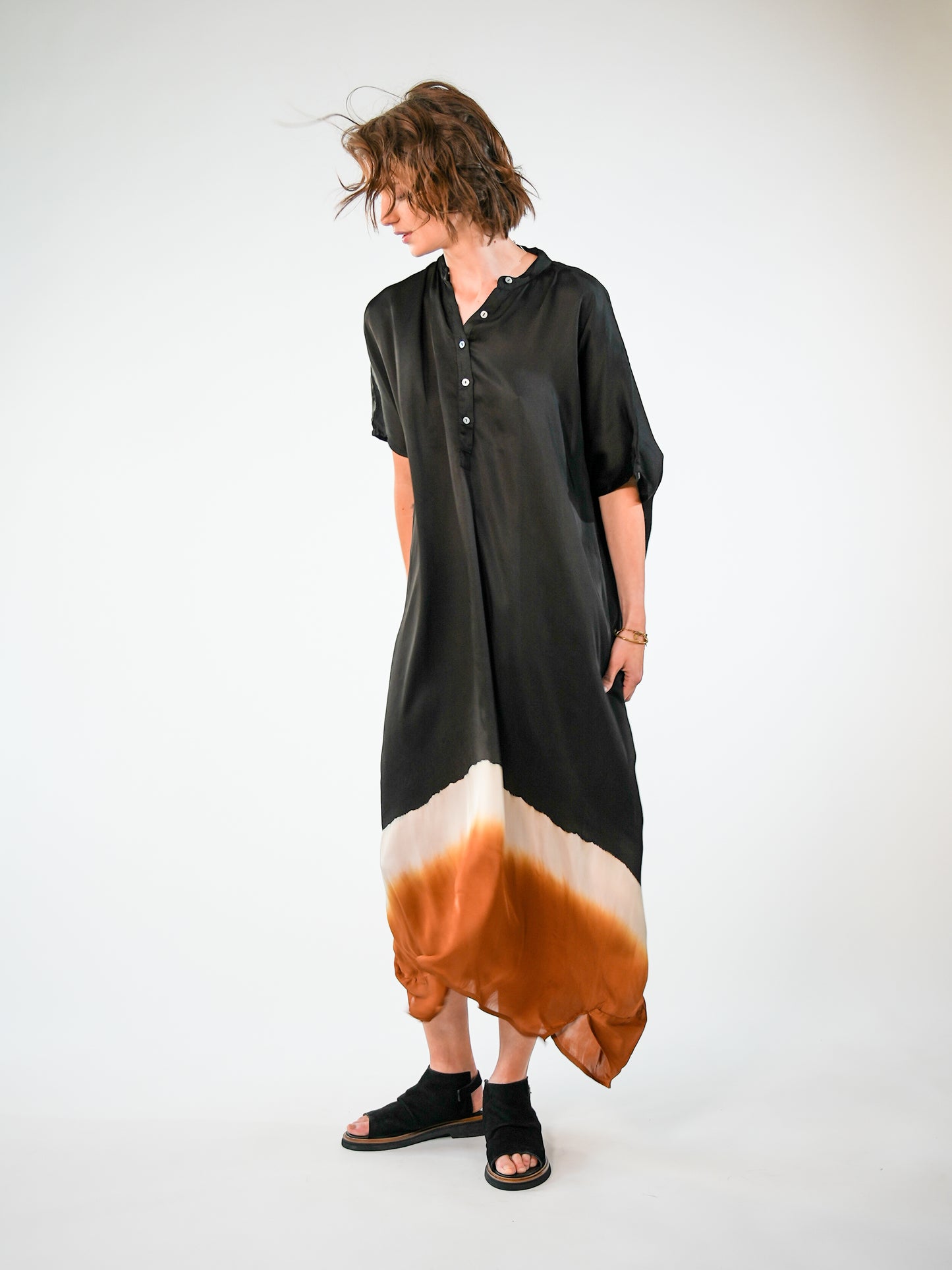 NOUS antwerp LORE sunset KAFTAN sunset blackish