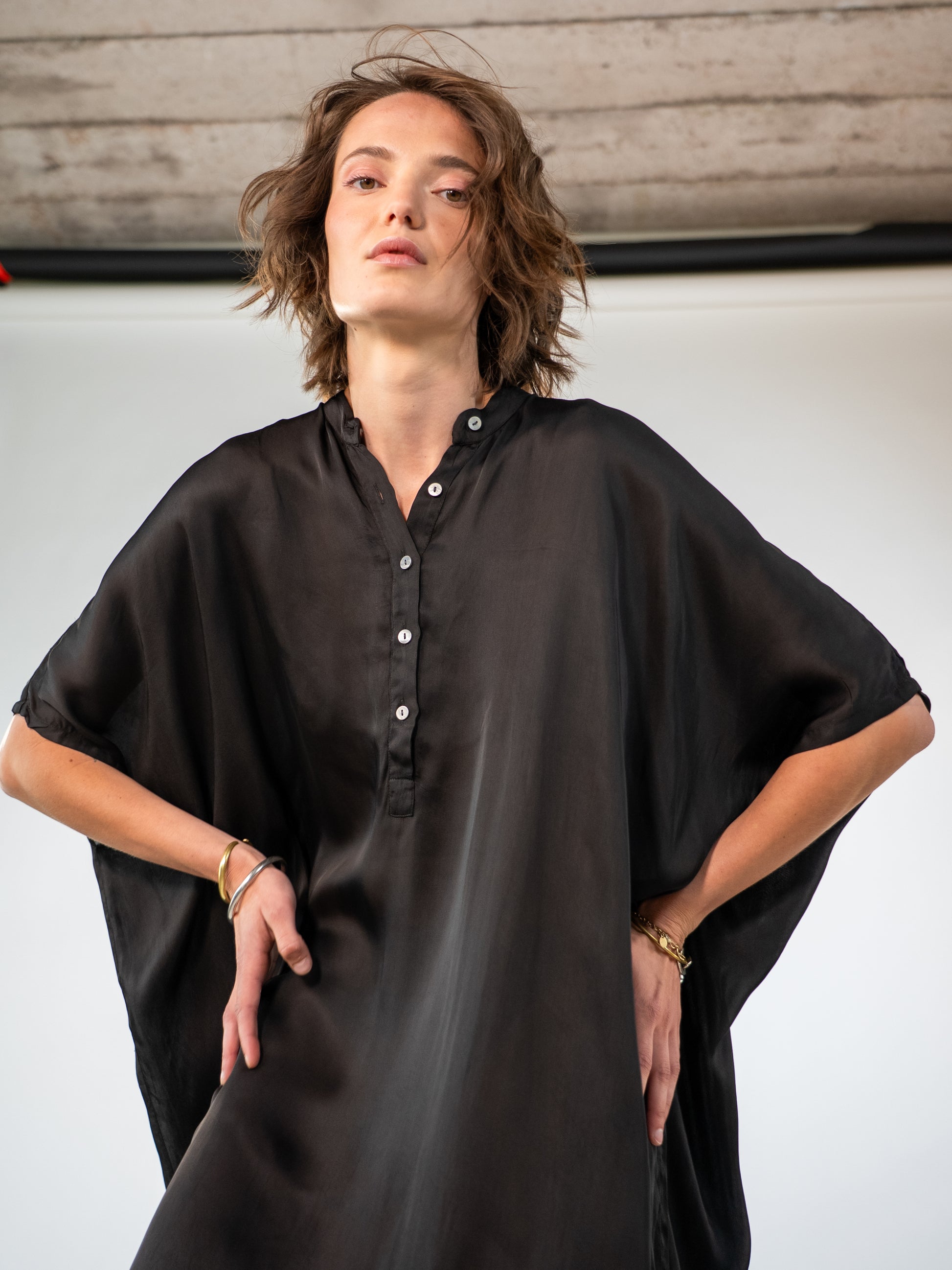 NOUS antwerp LORE sunset KAFTAN sunset blackish