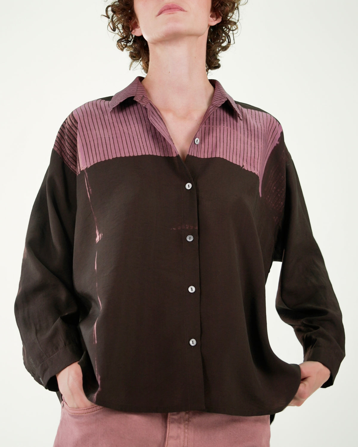 NOUS antwerp MEGHAN BLOUSE placement lines chocolate