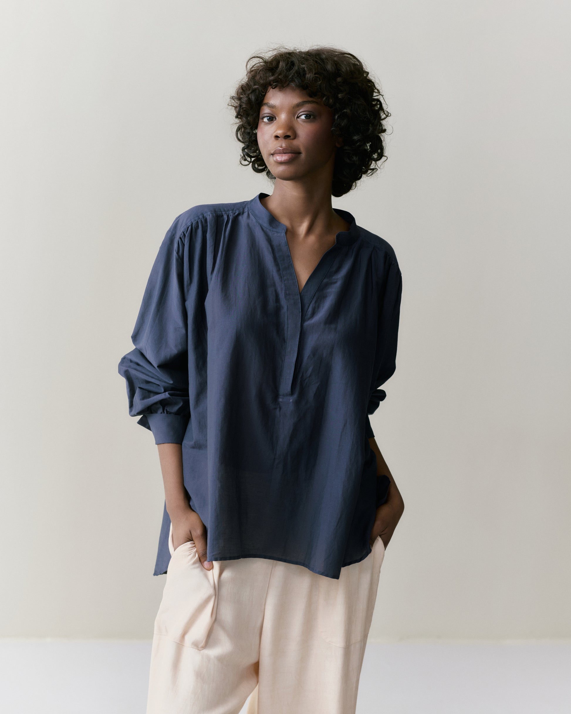 NOUS antwerp NEEMA BLOUSE overdye navy