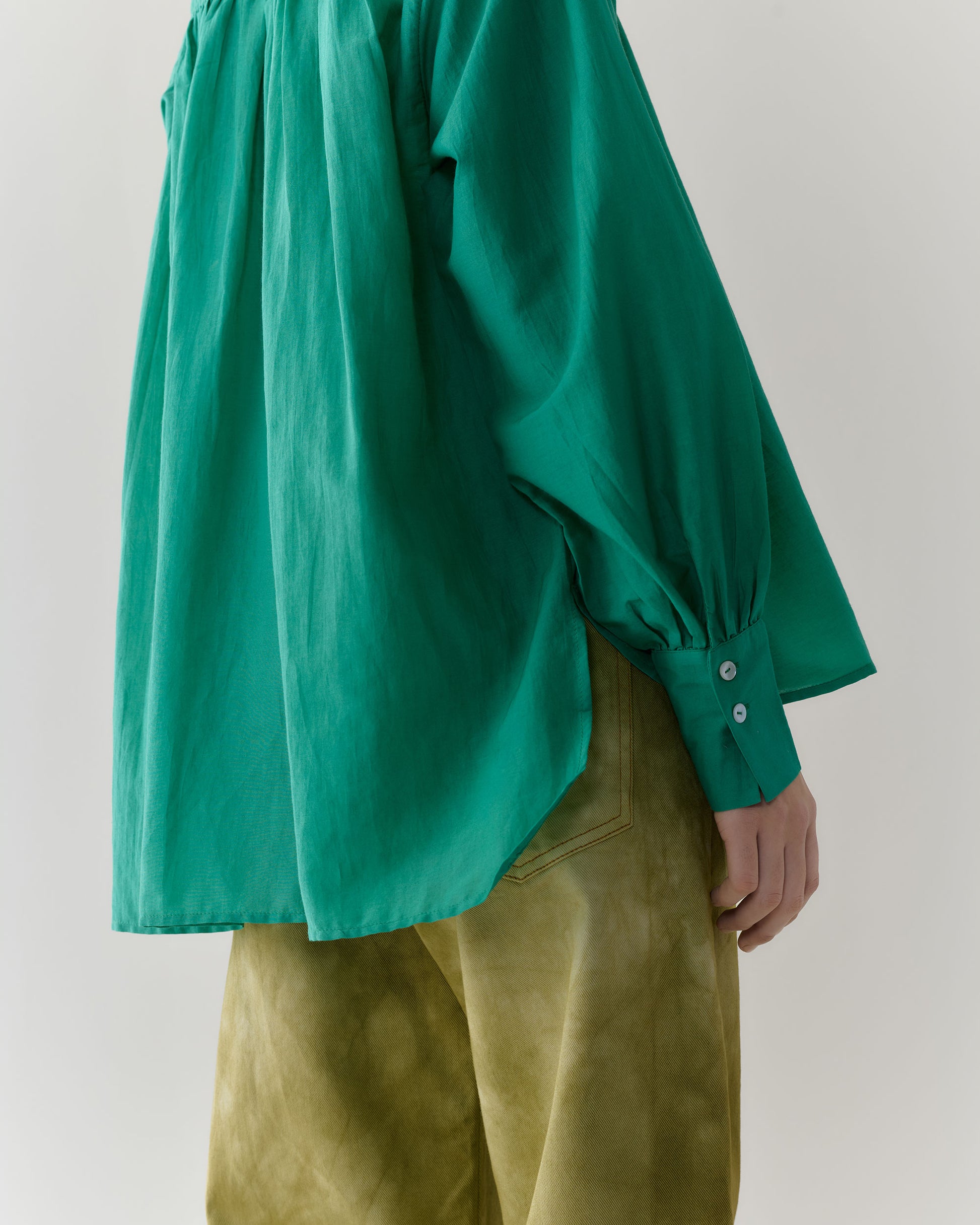 NOUS antwerp NEEMA BLOUSE overdye parakeet