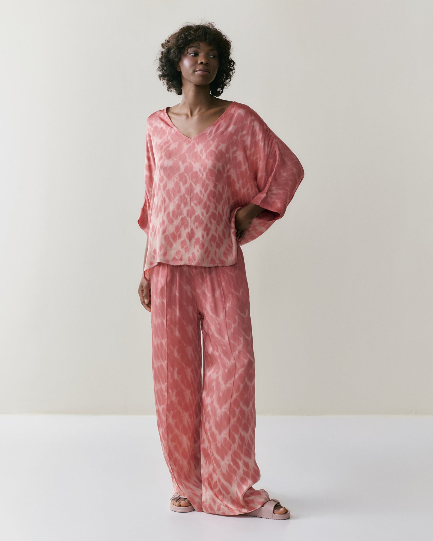 NOUS antwerp OLLIE PANTS spots rouge