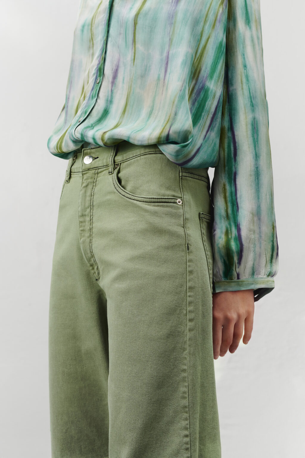 NOUS - Nousantwerp_fw24_oonasmet_0168